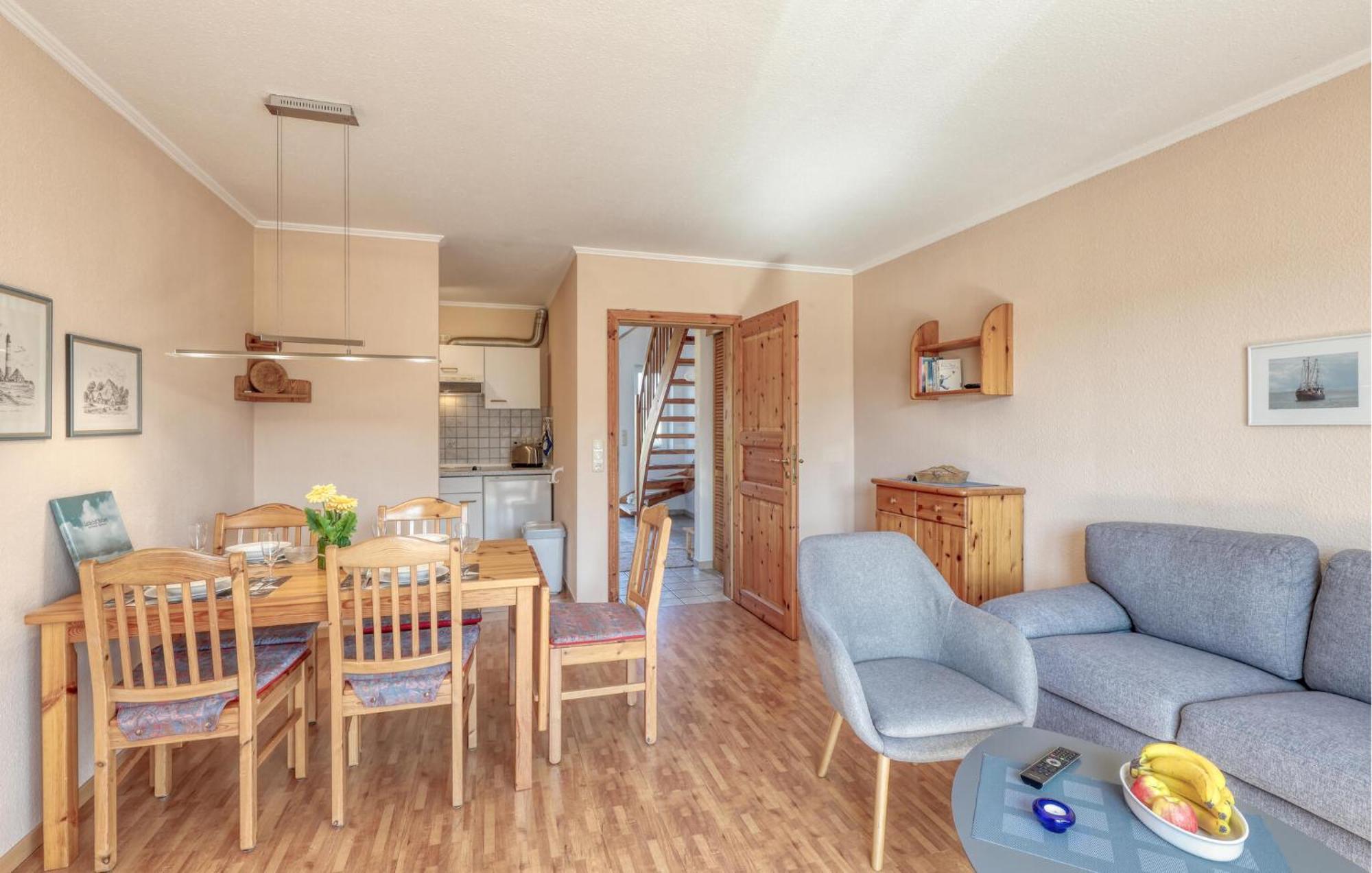 Nice Home In Toenning With Kitchen Exteriör bild